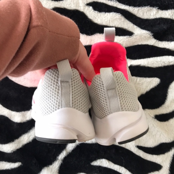 Pink and Grey Nike Prestos 👟 - Picture 3 of 6
